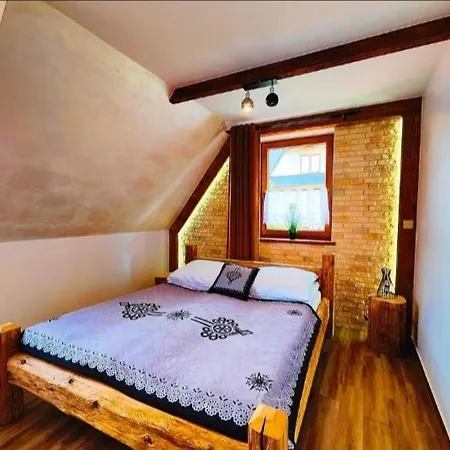 Stylowy Apartament I * بورونين